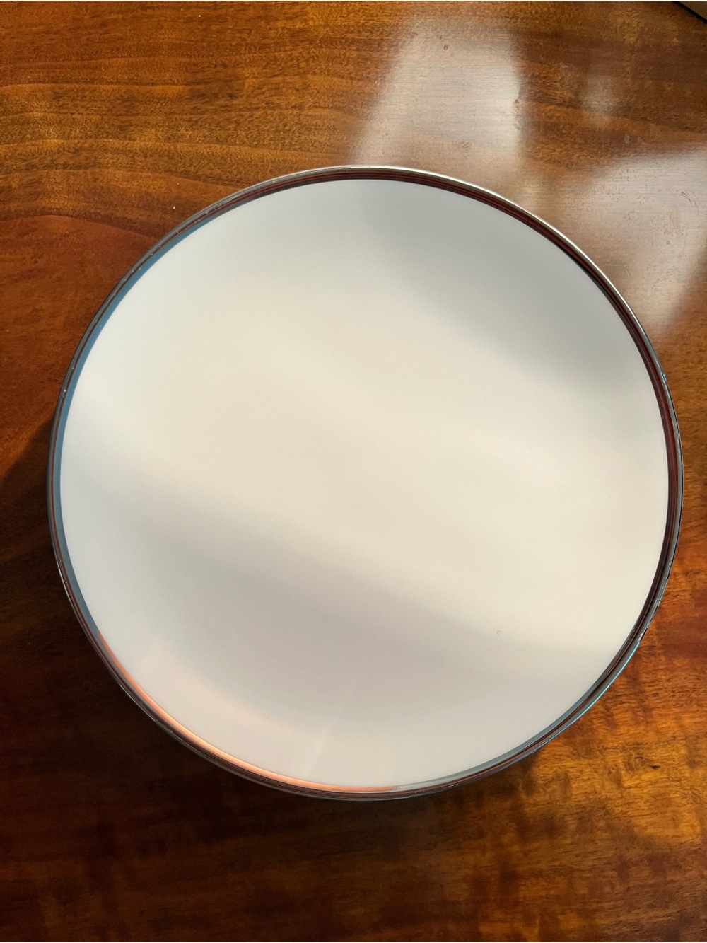 Wedgwood Reflections silver rimmed bone china dessert plates